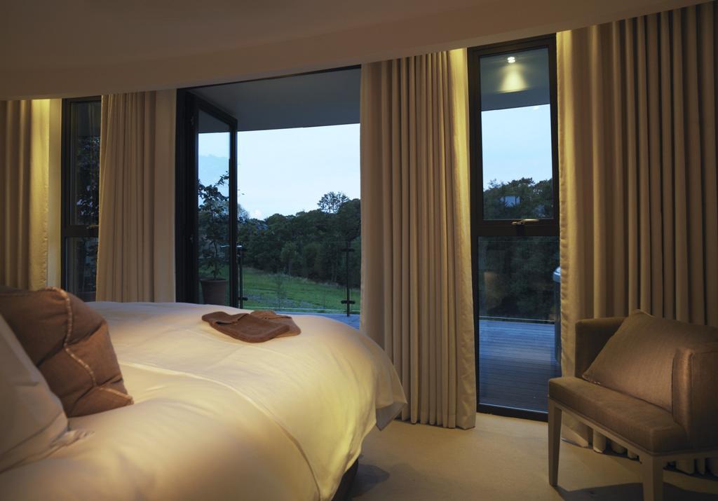 Chewton Glen Hotel - An Iconic Luxury Hotel New Milton Εξωτερικό φωτογραφία