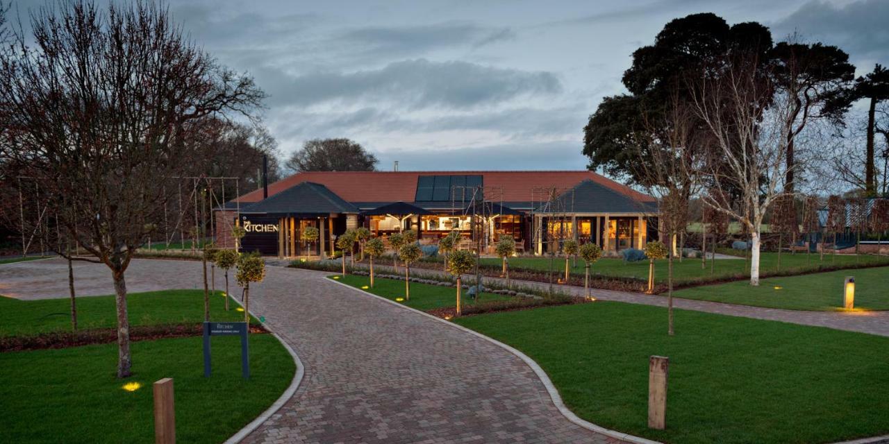 Chewton Glen Hotel - An Iconic Luxury Hotel New Milton Εξωτερικό φωτογραφία